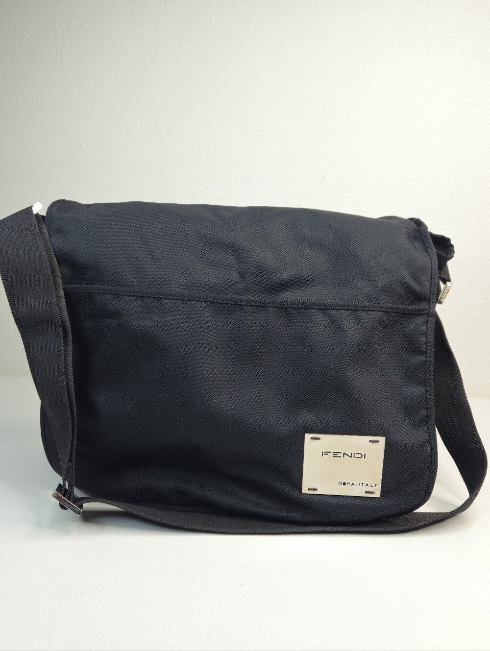 Authentic Fendi Roma Black Nylon Messenger Crossbody Work Bag